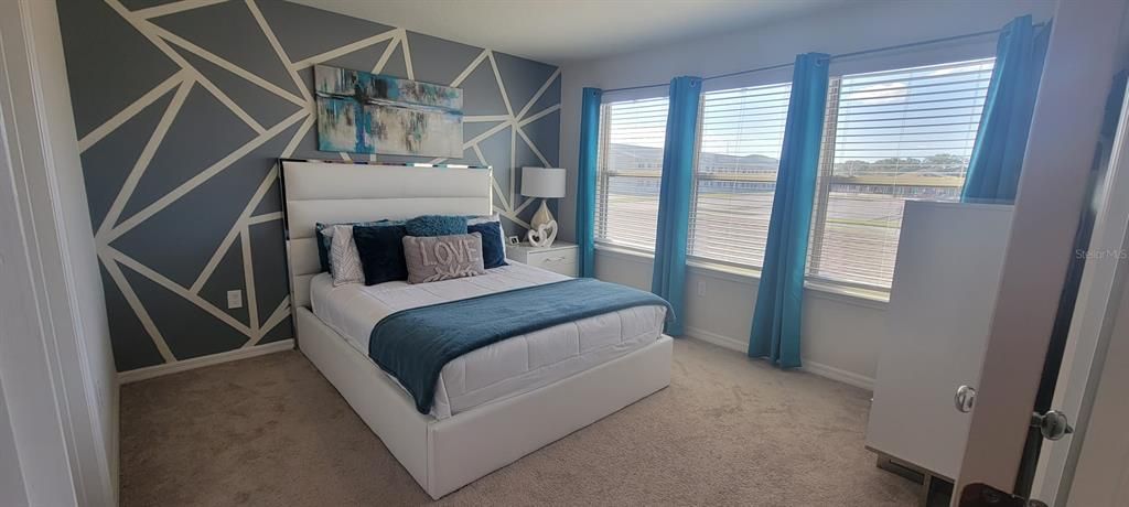 For Rent: $2,300 (3 beds, 2 baths, 1617 Square Feet)