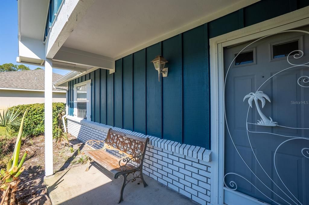 For Sale: $345,000 (3 beds, 2 baths, 1677 Square Feet)