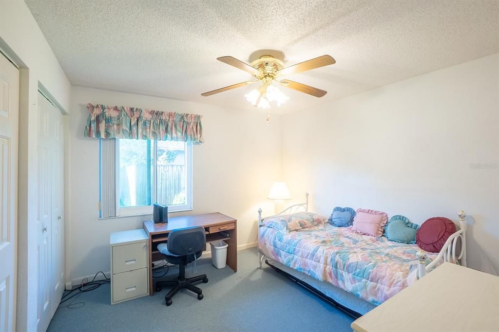 For Sale: $345,000 (3 beds, 2 baths, 1677 Square Feet)