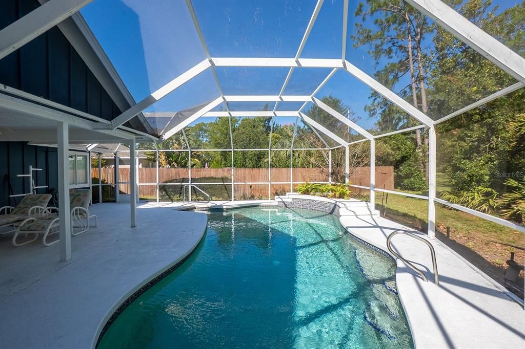 For Sale: $345,000 (3 beds, 2 baths, 1677 Square Feet)