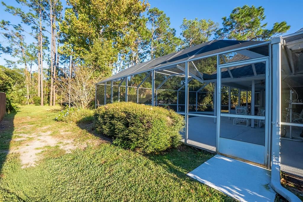 For Sale: $345,000 (3 beds, 2 baths, 1677 Square Feet)