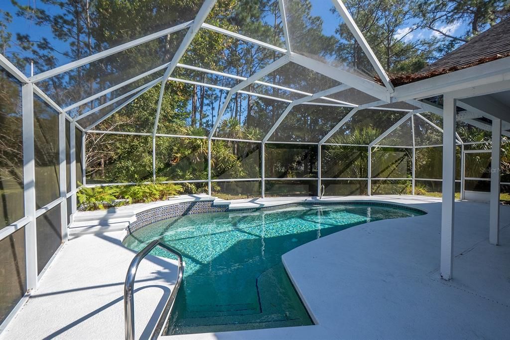 For Sale: $345,000 (3 beds, 2 baths, 1677 Square Feet)