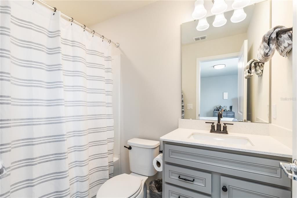 For Sale: $575,000 (5 beds, 3 baths, 2904 Square Feet)