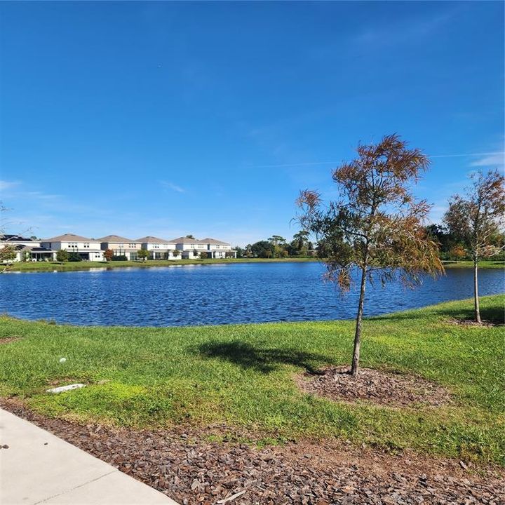 For Sale: $575,000 (5 beds, 3 baths, 2904 Square Feet)