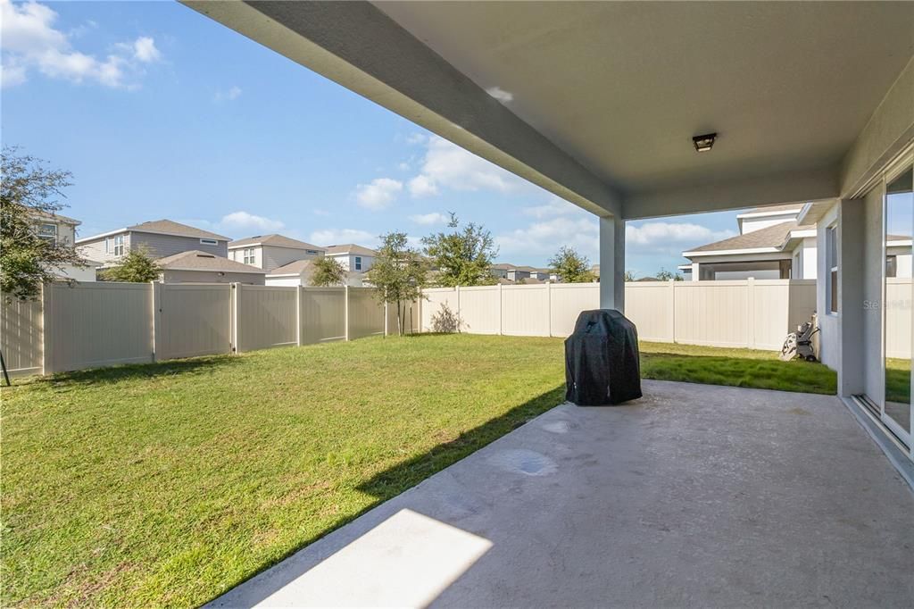 For Sale: $575,000 (5 beds, 3 baths, 2904 Square Feet)