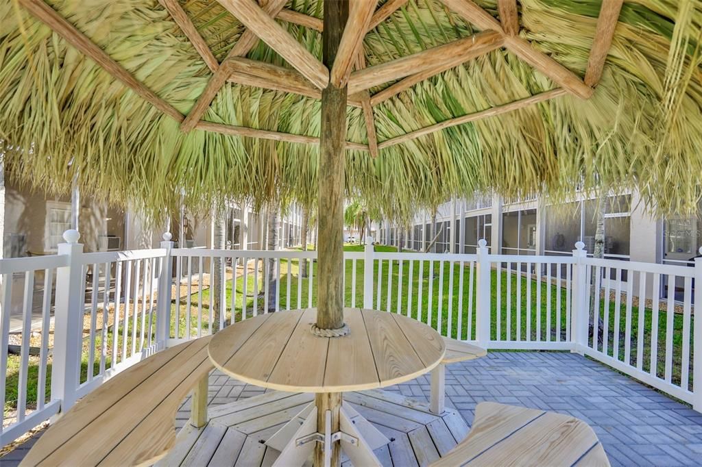 На продажу: $510,000 (2 спален, 2 ванн, 1918 Квадратных фут)