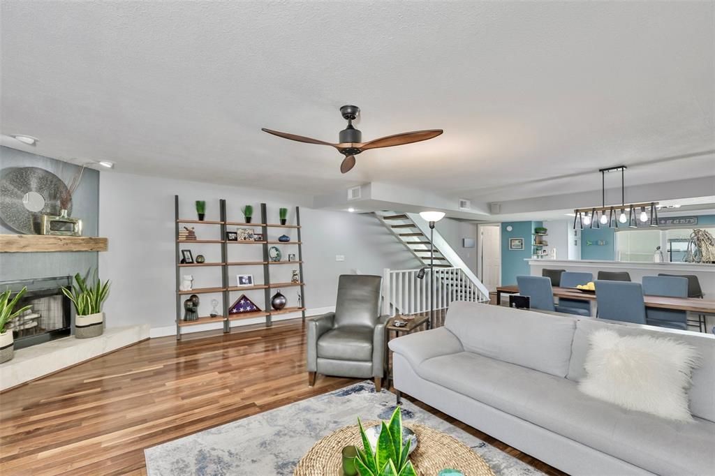 На продажу: $510,000 (2 спален, 2 ванн, 1918 Квадратных фут)