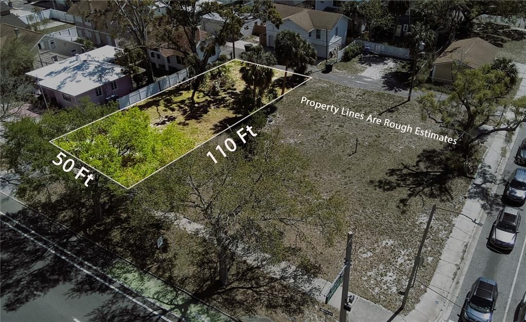 En Venta: $449,000 (0.13 acres)