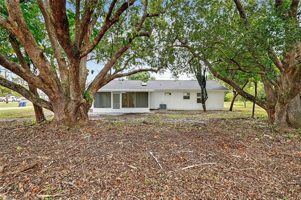 Activo con contrato: $299,990 (3 camas, 2 baños, 1104 Pies cuadrados)