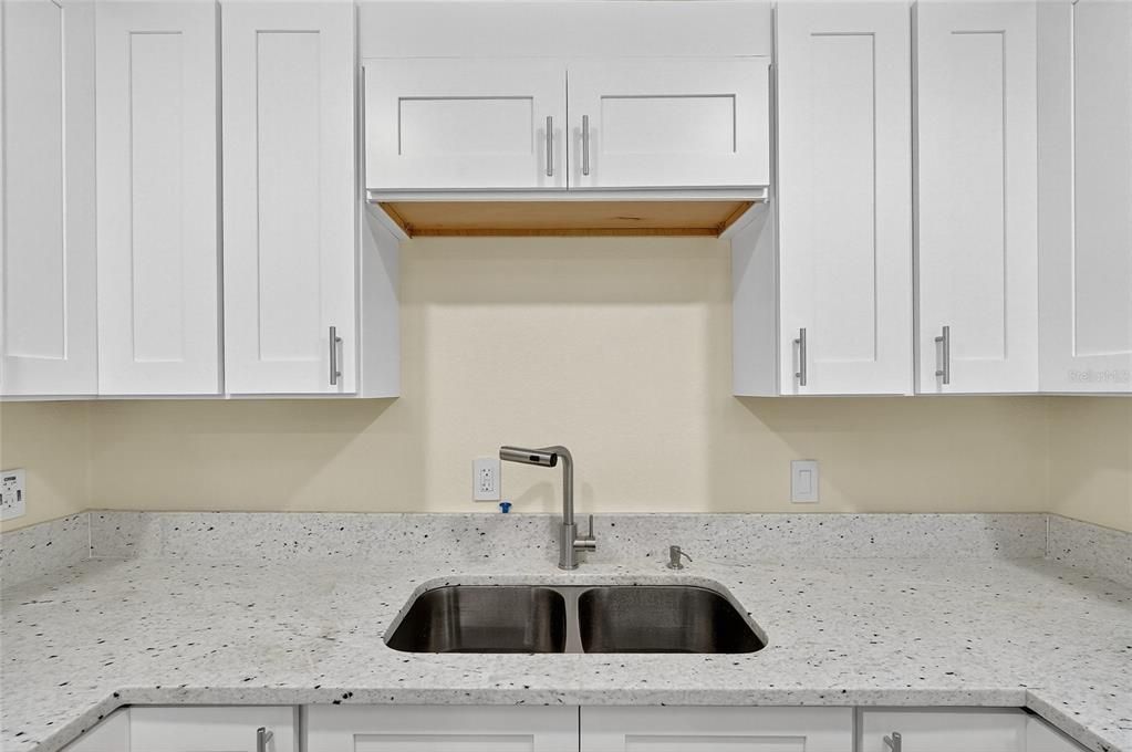 Activo con contrato: $299,990 (3 camas, 2 baños, 1104 Pies cuadrados)