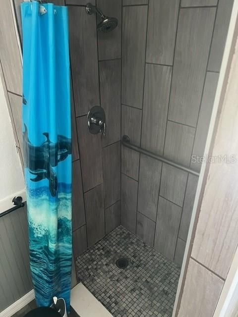 На продажу: $250,000 (4 спален, 3 ванн, 2174 Квадратных фут)