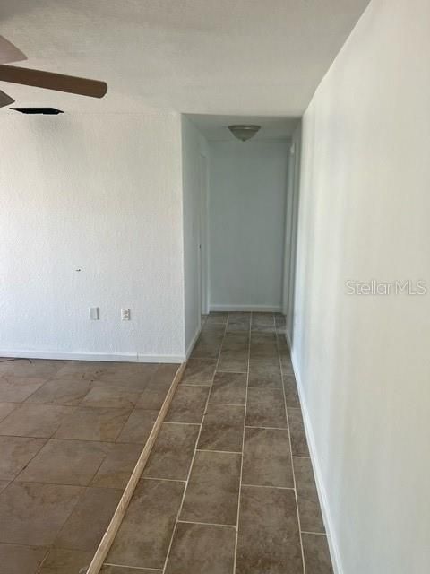 На продажу: $250,000 (4 спален, 3 ванн, 2174 Квадратных фут)