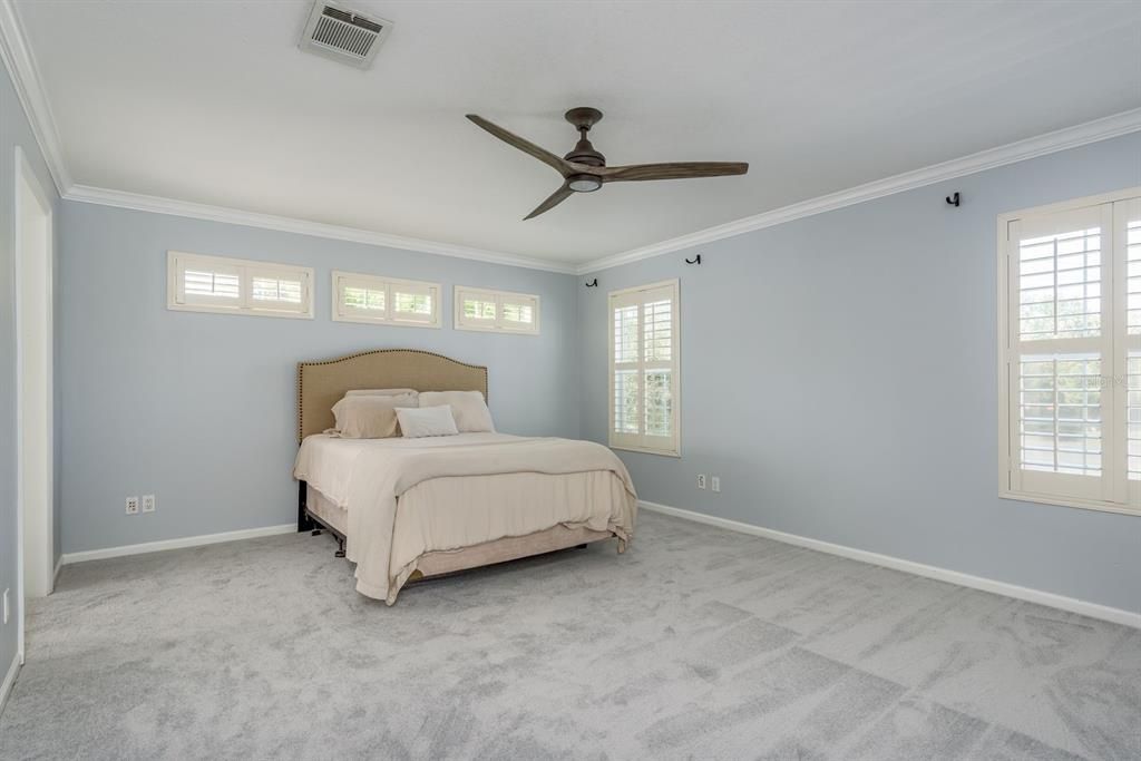 For Sale: $799,000 (3 beds, 2 baths, 2507 Square Feet)