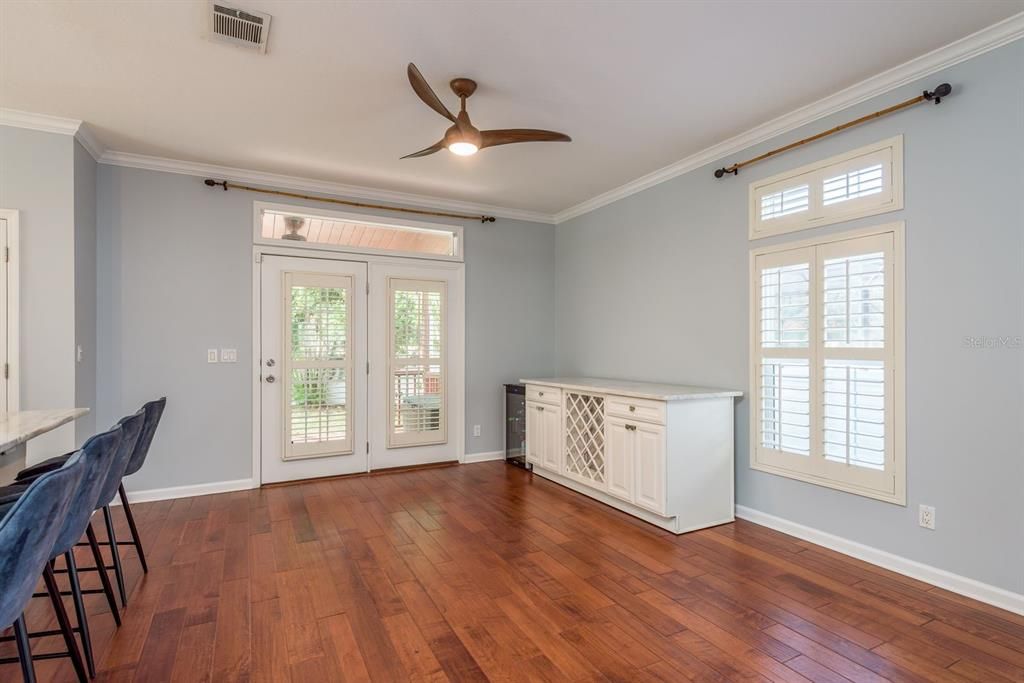 For Sale: $799,000 (3 beds, 2 baths, 2507 Square Feet)