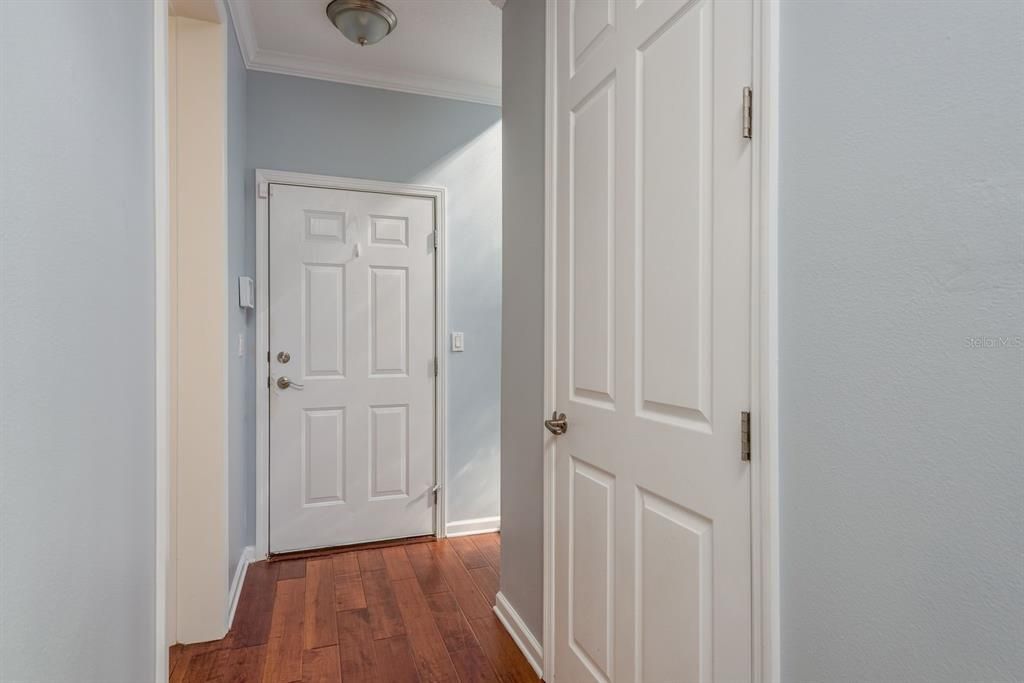 For Sale: $799,000 (3 beds, 2 baths, 2507 Square Feet)