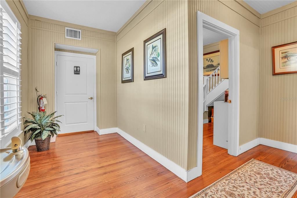 待售: $299,999 (0 贝兹, 0 浴室, 1692 平方英尺)