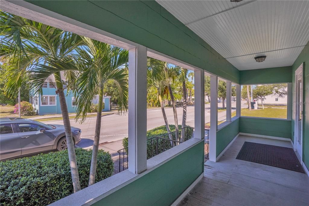 待售: $299,999 (0 贝兹, 0 浴室, 1692 平方英尺)