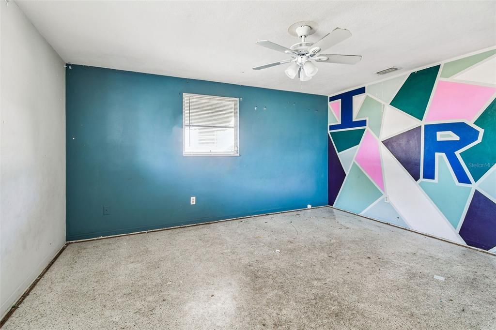 Activo con contrato: $160,000 (2 camas, 1 baños, 1206 Pies cuadrados)