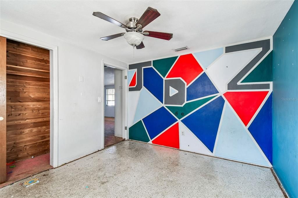 Activo con contrato: $160,000 (2 camas, 1 baños, 1206 Pies cuadrados)