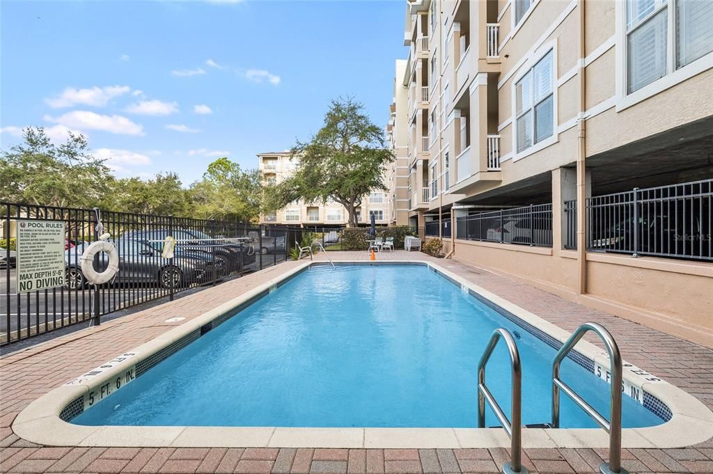 出租: $1,500 (1 贝兹, 1 浴室, 660 平方英尺)