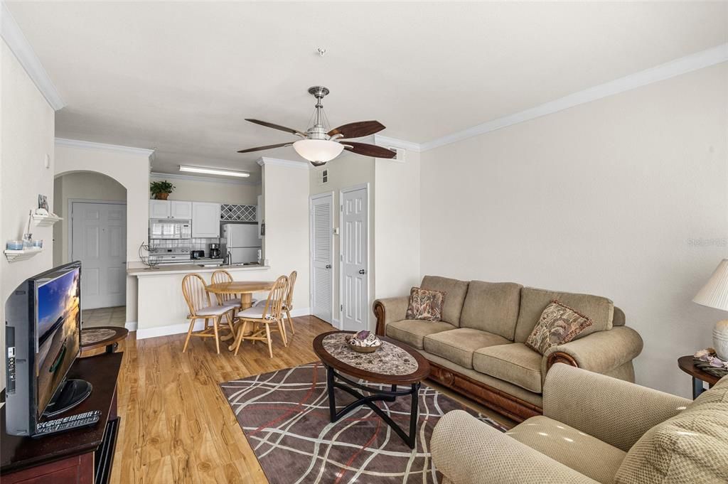 出租: $1,500 (1 贝兹, 1 浴室, 660 平方英尺)