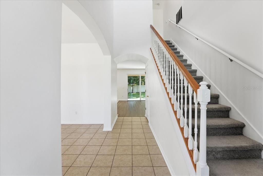 出租: $2,795 (4 贝兹, 2 浴室, 2329 平方英尺)