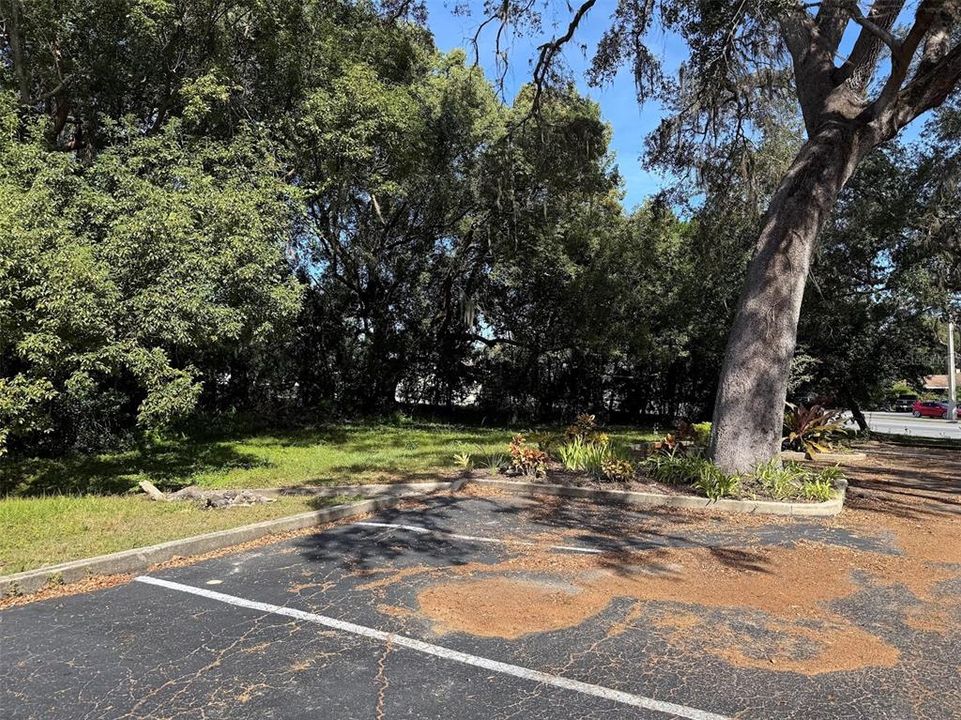 На продажу: $1,399,600 (0 спален, 0 ванн, 5864 Квадратных фут)