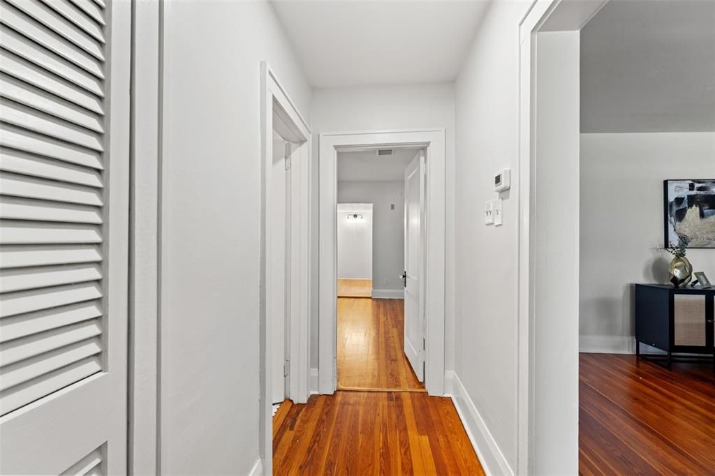 For Sale: $600,000 (3 beds, 3 baths, 1884 Square Feet)