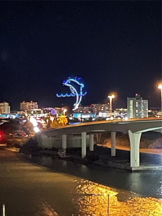 For Sale: $575,000 (2 beds, 2 baths, 1269 Square Feet)