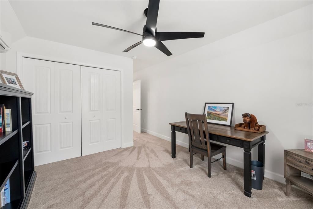 待售: $1,200,000 (5 贝兹, 4 浴室, 3316 平方英尺)