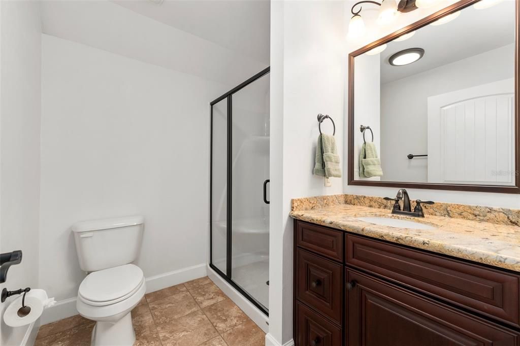 待售: $1,200,000 (5 贝兹, 4 浴室, 3316 平方英尺)