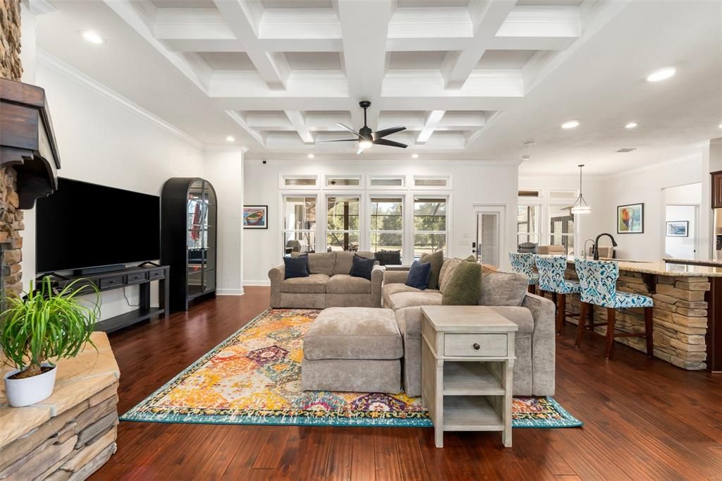 待售: $1,200,000 (5 贝兹, 4 浴室, 3316 平方英尺)