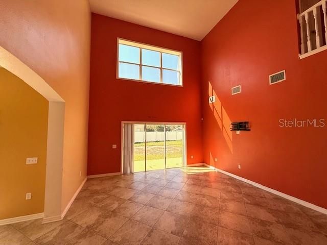 待售: $289,900 (4 贝兹, 2 浴室, 2262 平方英尺)