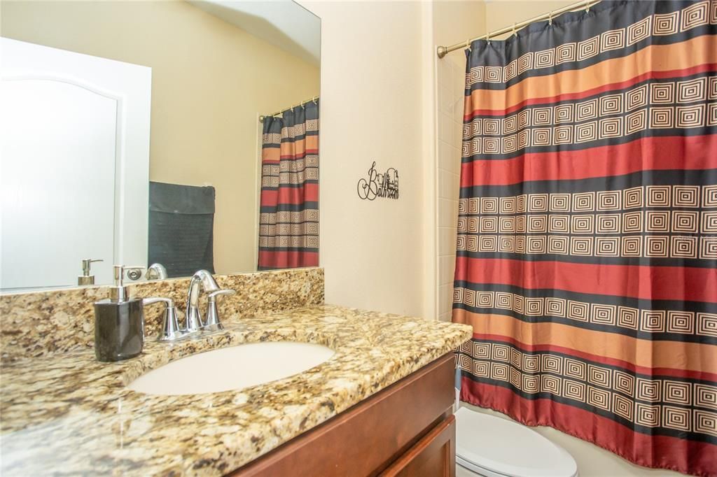 En Venta: $545,000 (6 camas, 3 baños, 3314 Pies cuadrados)