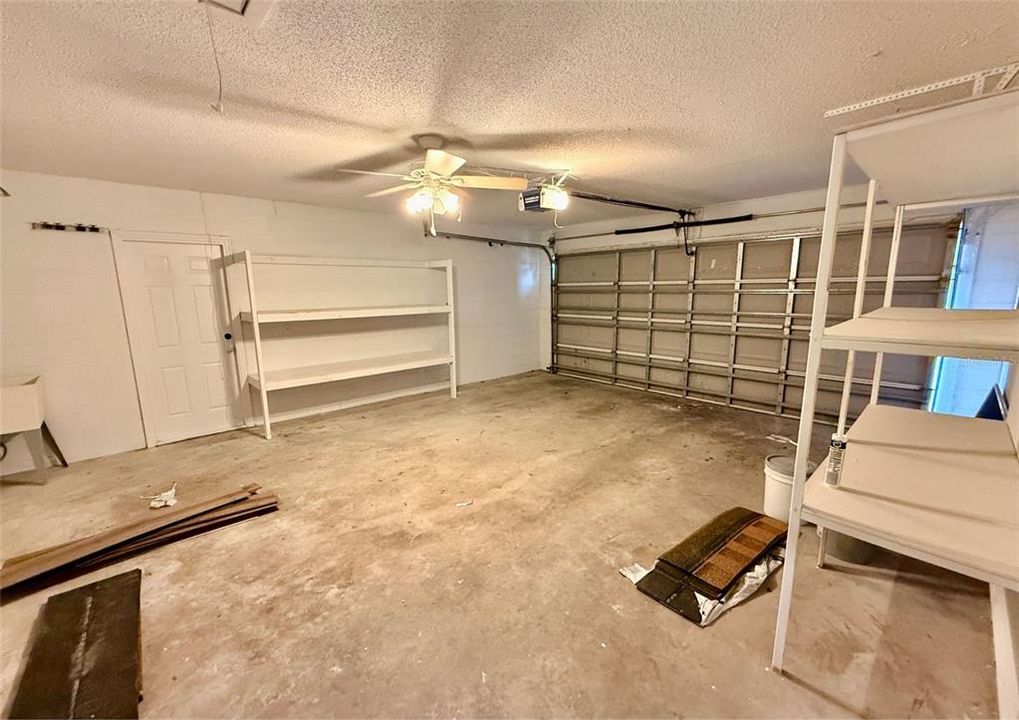 Active With Contract: $2,200 (3 beds, 2 baths, 1550 Square Feet)