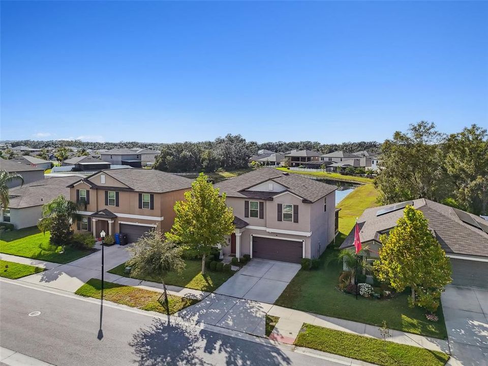 待售: $390,000 (4 贝兹, 2 浴室, 2635 平方英尺)