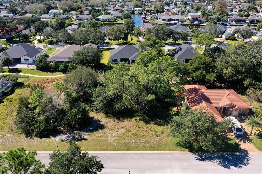 待售: $135,000 (0.36 acres)