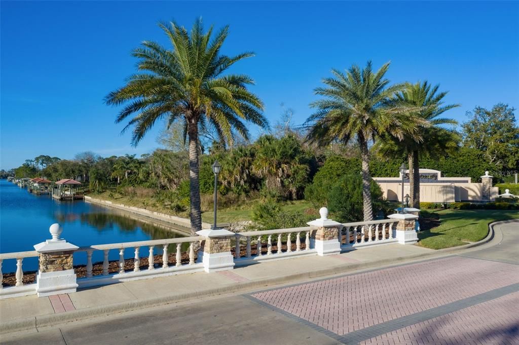 待售: $135,000 (0.36 acres)