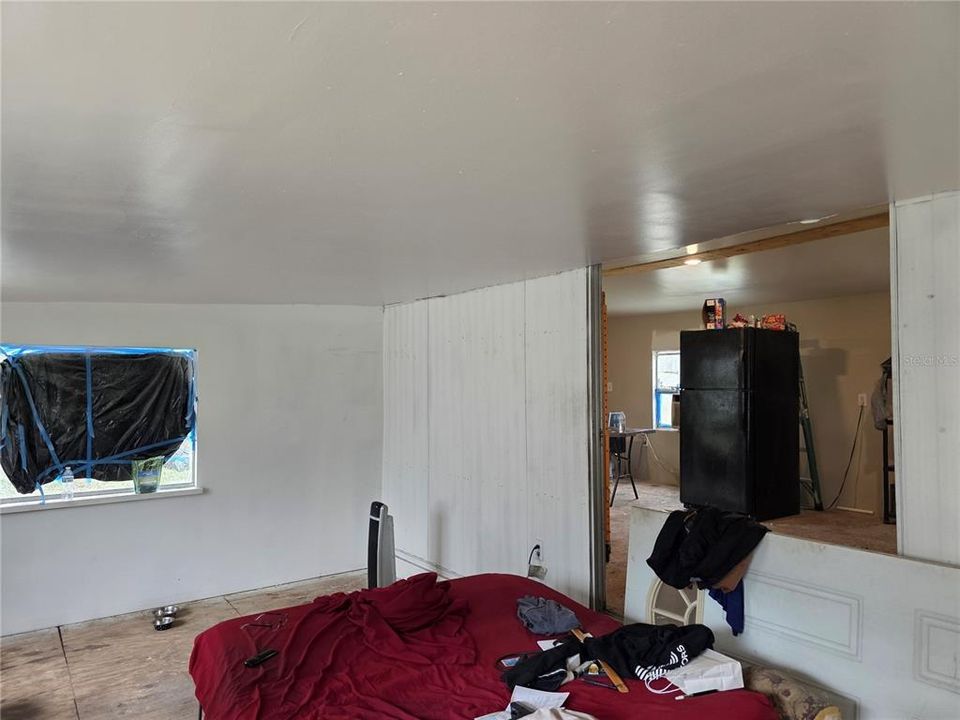 For Sale: $79,000 (3 beds, 2 baths, 1164 Square Feet)