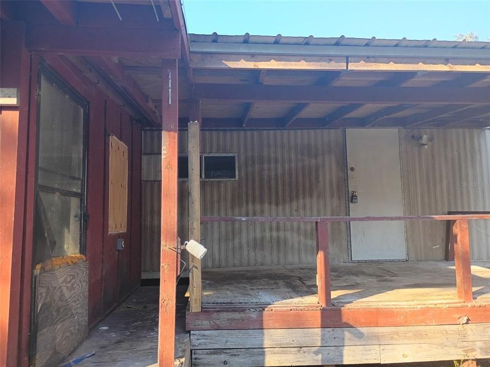 For Sale: $79,000 (3 beds, 2 baths, 1164 Square Feet)