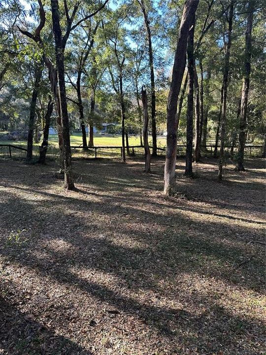 待售: $160,000 (3.00 acres)