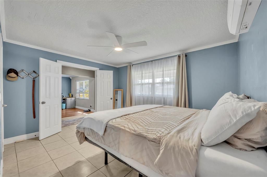 На продажу: $308,900 (4 спален, 2 ванн, 1730 Квадратных фут)