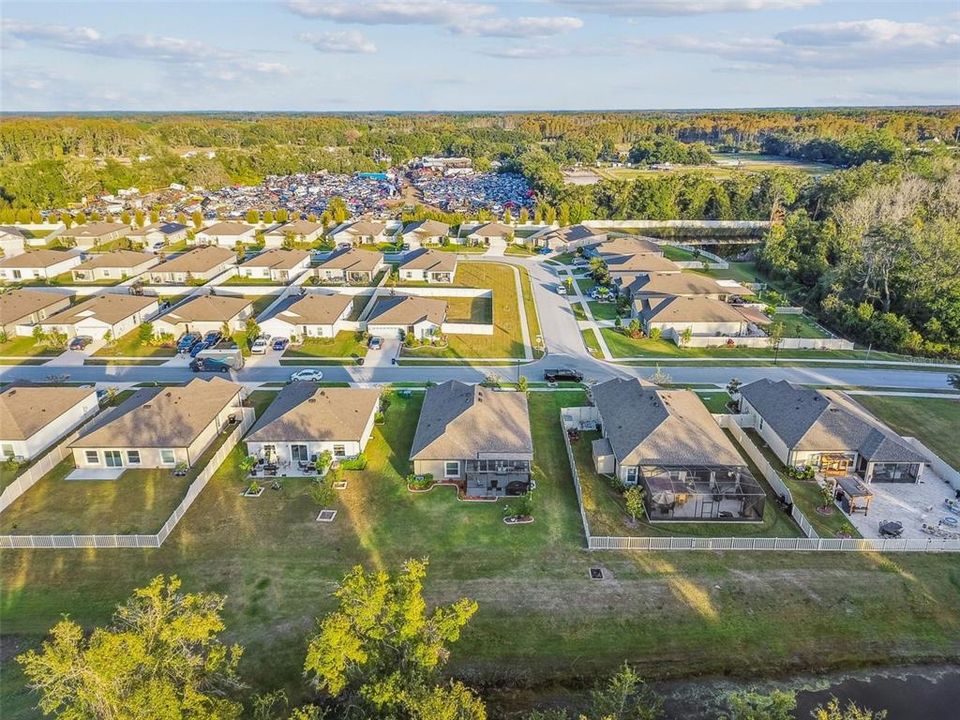 En Venta: $375,000 (4 camas, 2 baños, 1924 Pies cuadrados)