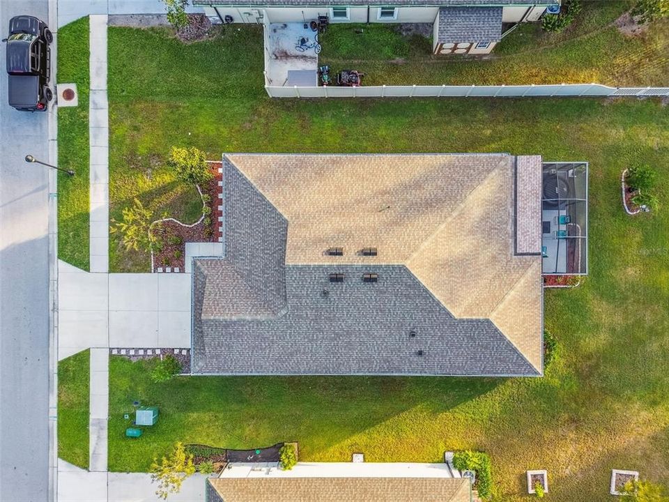 En Venta: $375,000 (4 camas, 2 baños, 1924 Pies cuadrados)