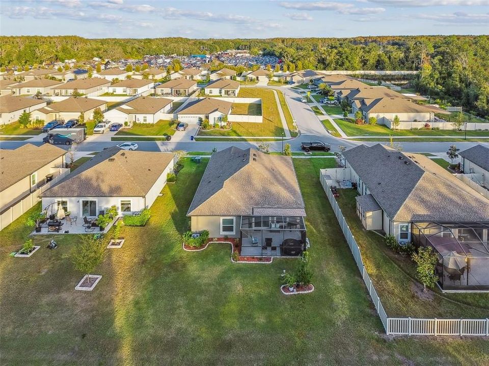 En Venta: $375,000 (4 camas, 2 baños, 1924 Pies cuadrados)