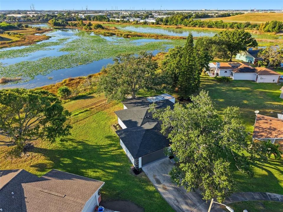 待售: $379,000 (2 贝兹, 2 浴室, 1228 平方英尺)