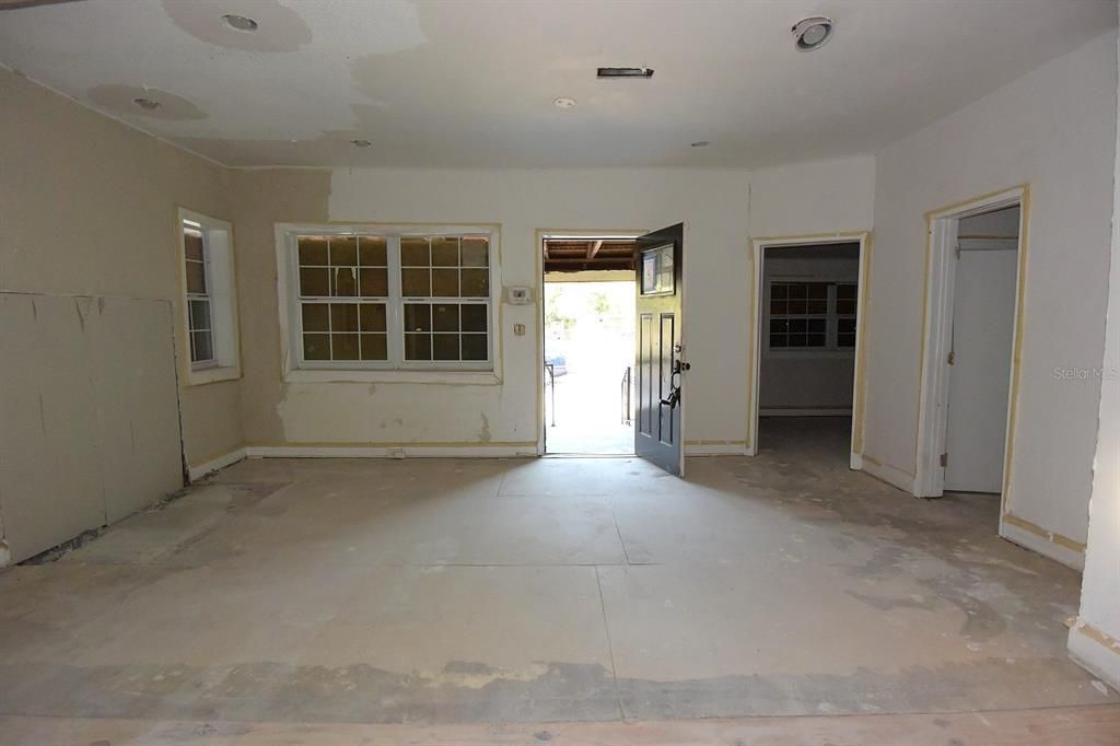 待售: $189,900 (3 贝兹, 2 浴室, 1310 平方英尺)