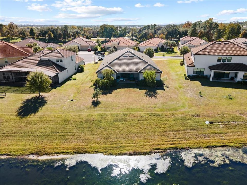 For Sale: $550,000 (4 beds, 4 baths, 2920 Square Feet)