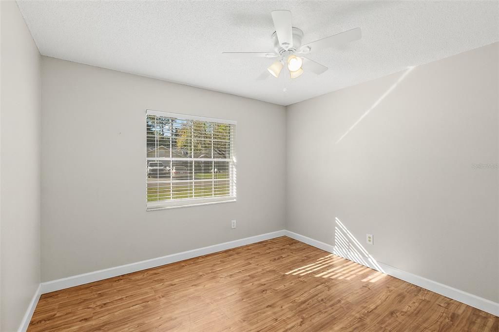 For Sale: $269,900 (3 beds, 2 baths, 1116 Square Feet)