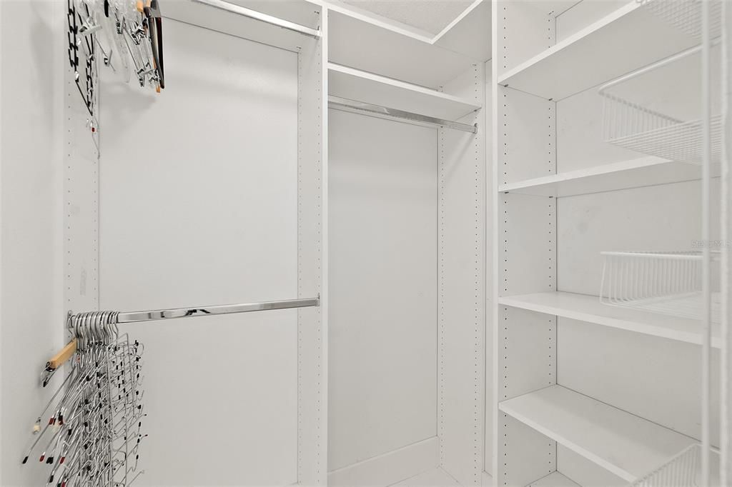 For Sale: $269,900 (3 beds, 2 baths, 1116 Square Feet)